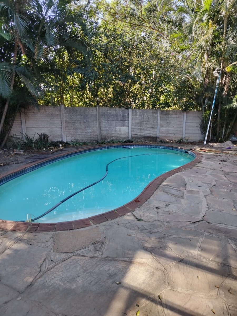To Let 4 Bedroom Property for Rent in Dawncliffe KwaZulu-Natal