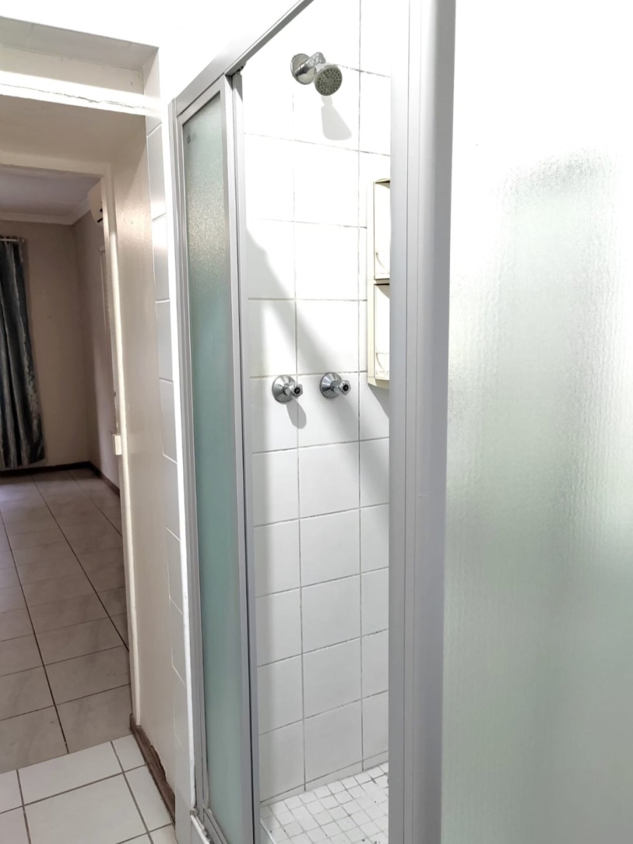 To Let 4 Bedroom Property for Rent in Dawncliffe KwaZulu-Natal