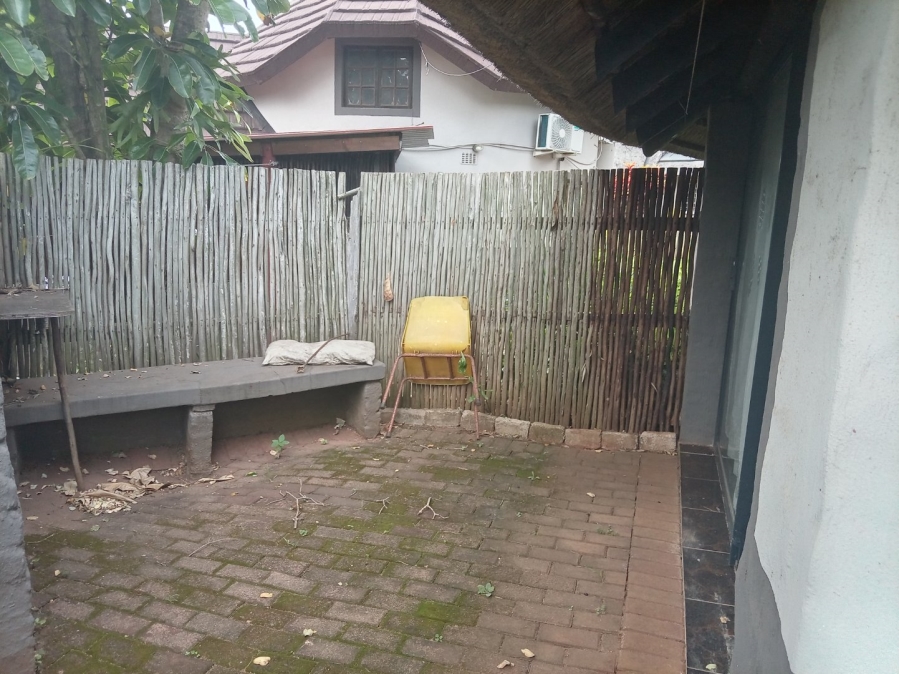 1 Bedroom Property for Sale in Hibberdene KwaZulu-Natal