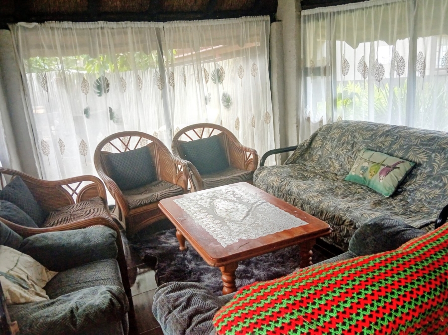 1 Bedroom Property for Sale in Hibberdene KwaZulu-Natal