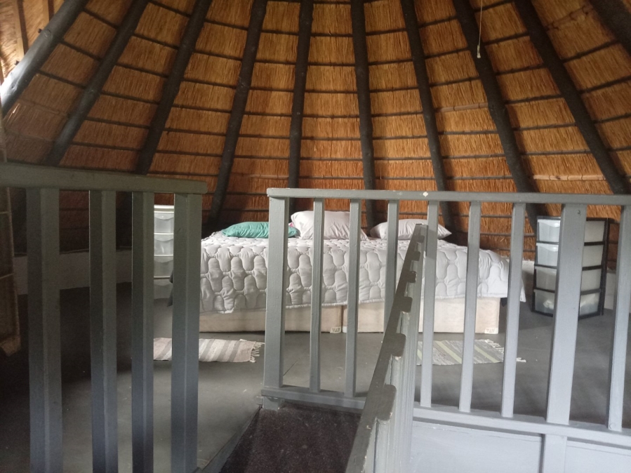 1 Bedroom Property for Sale in Hibberdene KwaZulu-Natal