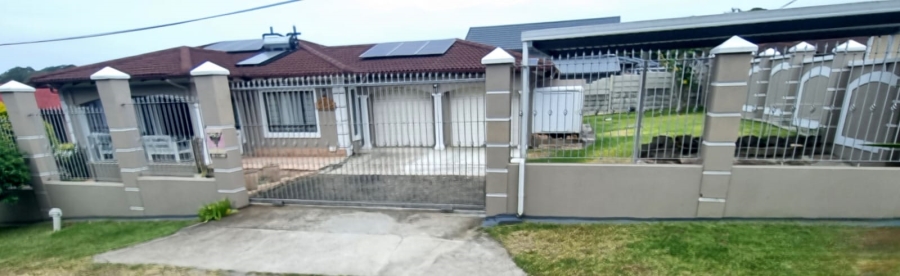 3 Bedroom Property for Sale in Uvongo KwaZulu-Natal