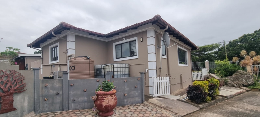 3 Bedroom Property for Sale in Uvongo KwaZulu-Natal