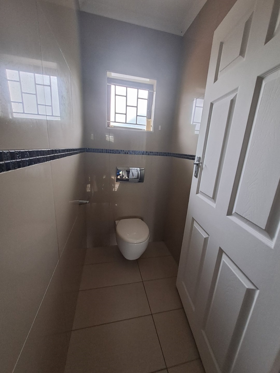 To Let 2 Bedroom Property for Rent in Tongaat KwaZulu-Natal