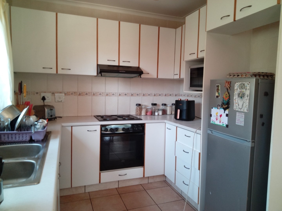 7 Bedroom Property for Sale in Prestbury KwaZulu-Natal