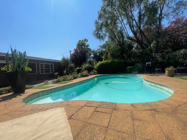 7 Bedroom Property for Sale in Prestbury KwaZulu-Natal