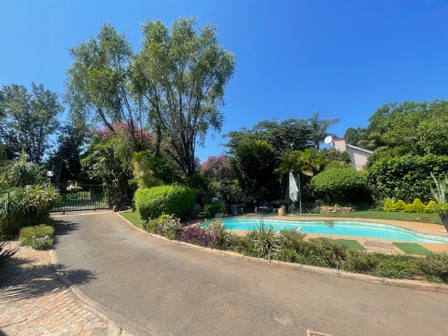 7 Bedroom Property for Sale in Prestbury KwaZulu-Natal