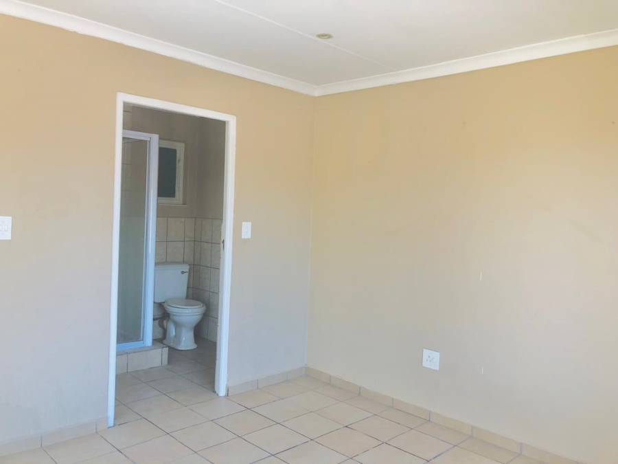 2 Bedroom Property for Sale in Margate KwaZulu-Natal
