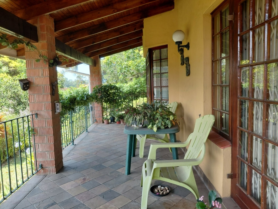 3 Bedroom Property for Sale in Umtentweni KwaZulu-Natal