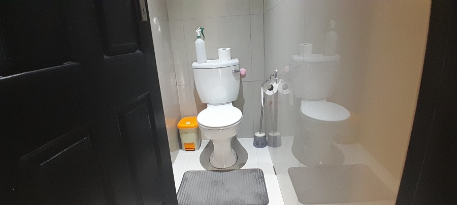 2 Bedroom Property for Sale in Sea Park KwaZulu-Natal