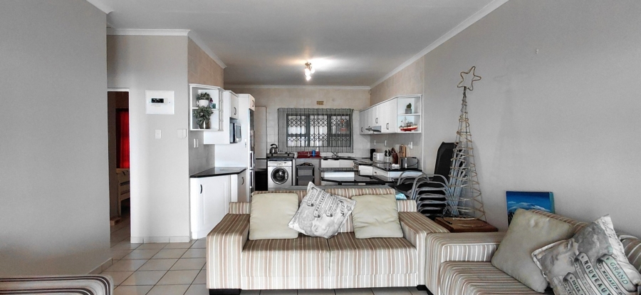 2 Bedroom Property for Sale in Hibberdene KwaZulu-Natal
