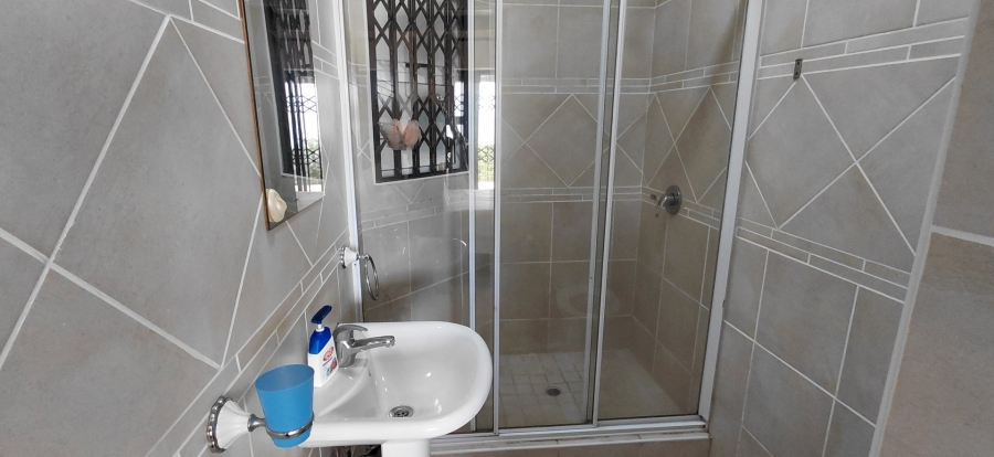 2 Bedroom Property for Sale in Hibberdene KwaZulu-Natal