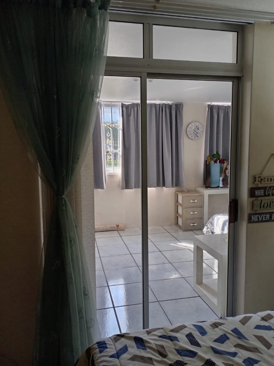 4 Bedroom Property for Sale in Margate KwaZulu-Natal