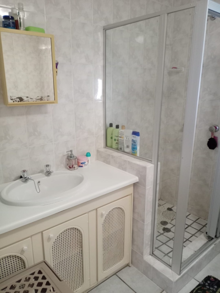 4 Bedroom Property for Sale in Margate KwaZulu-Natal