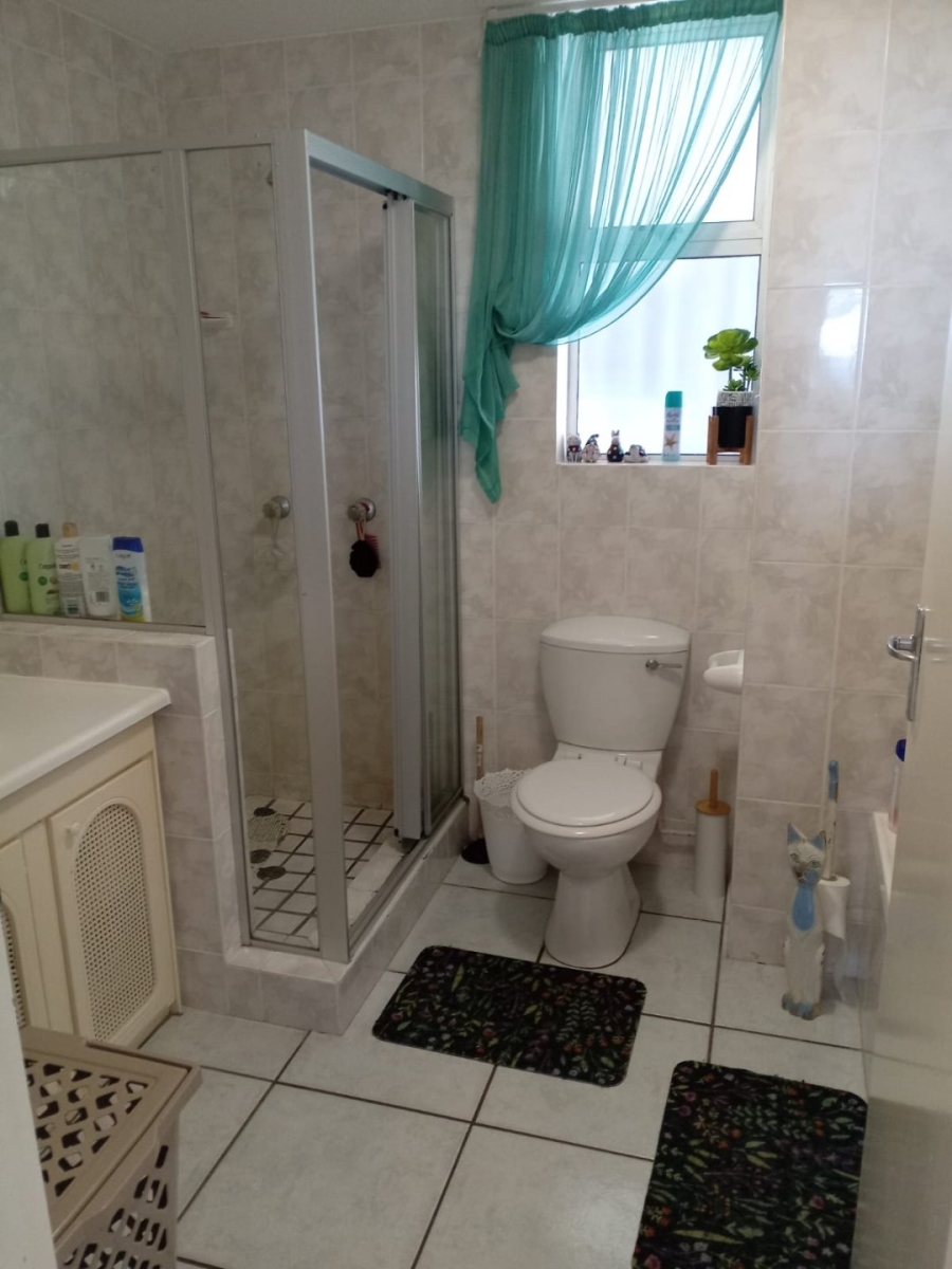 4 Bedroom Property for Sale in Margate KwaZulu-Natal