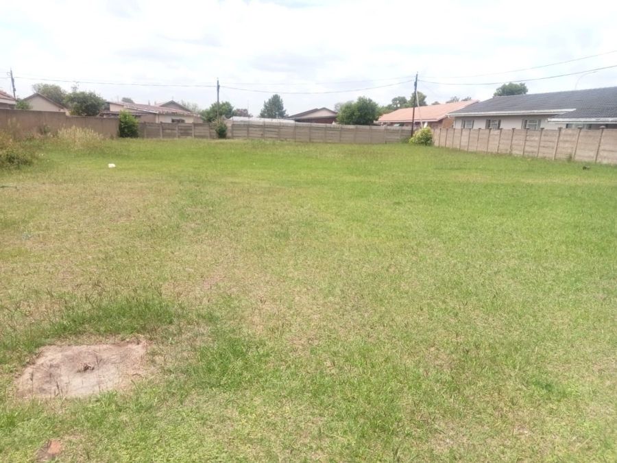 Commercial Property for Sale in Pioneer Park KwaZulu-Natal