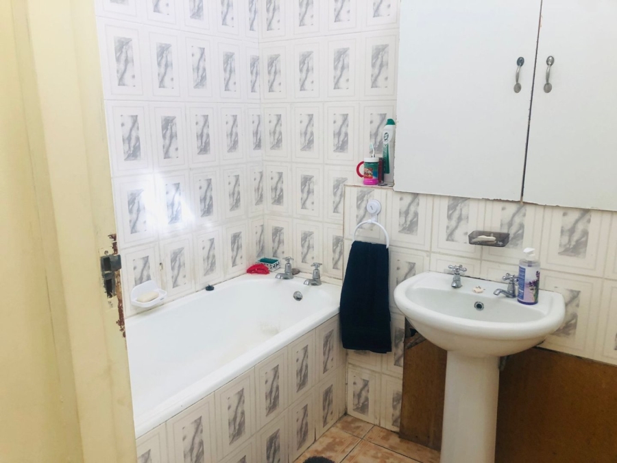 2 Bedroom Property for Sale in Pinetown KwaZulu-Natal