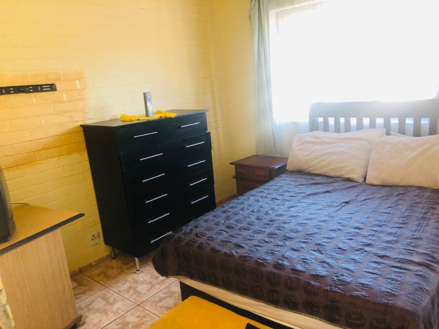 2 Bedroom Property for Sale in Pinetown KwaZulu-Natal