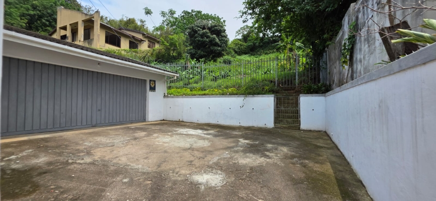  Bedroom Property for Sale in Sea Cow Lake KwaZulu-Natal