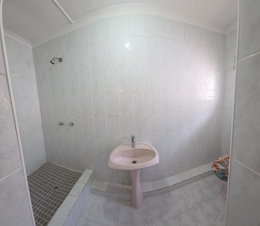  Bedroom Property for Sale in Sea Cow Lake KwaZulu-Natal