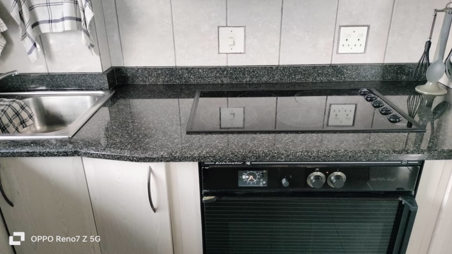 2 Bedroom Property for Sale in Margate KwaZulu-Natal