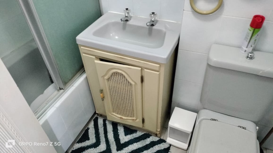 2 Bedroom Property for Sale in Margate KwaZulu-Natal