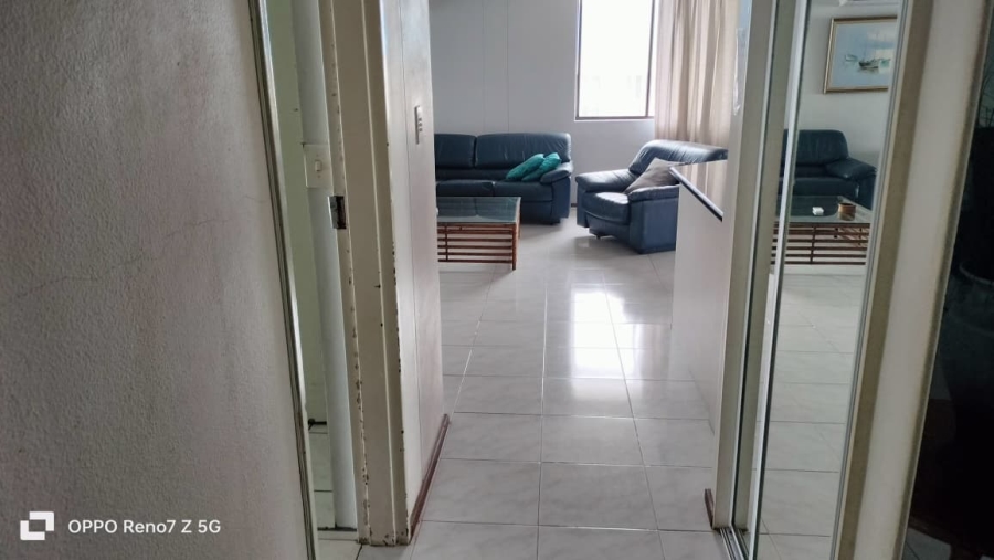 2 Bedroom Property for Sale in Margate KwaZulu-Natal