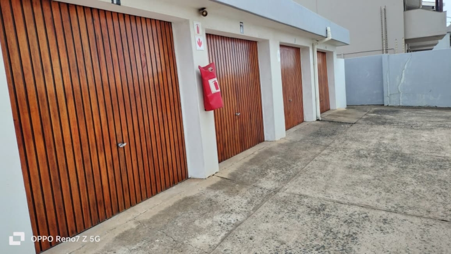 2 Bedroom Property for Sale in Margate KwaZulu-Natal