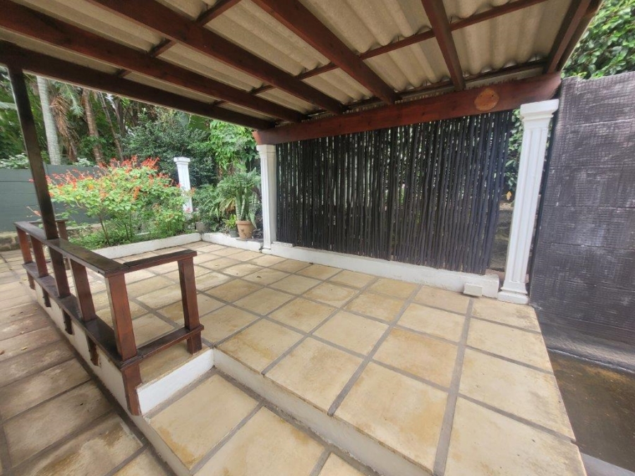 3 Bedroom Property for Sale in Umtentweni KwaZulu-Natal