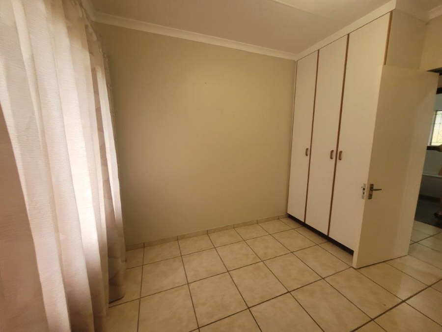 3 Bedroom Property for Sale in Umtentweni KwaZulu-Natal
