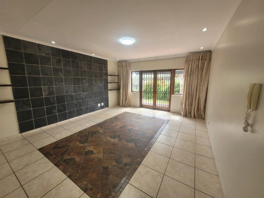 3 Bedroom Property for Sale in Umtentweni KwaZulu-Natal