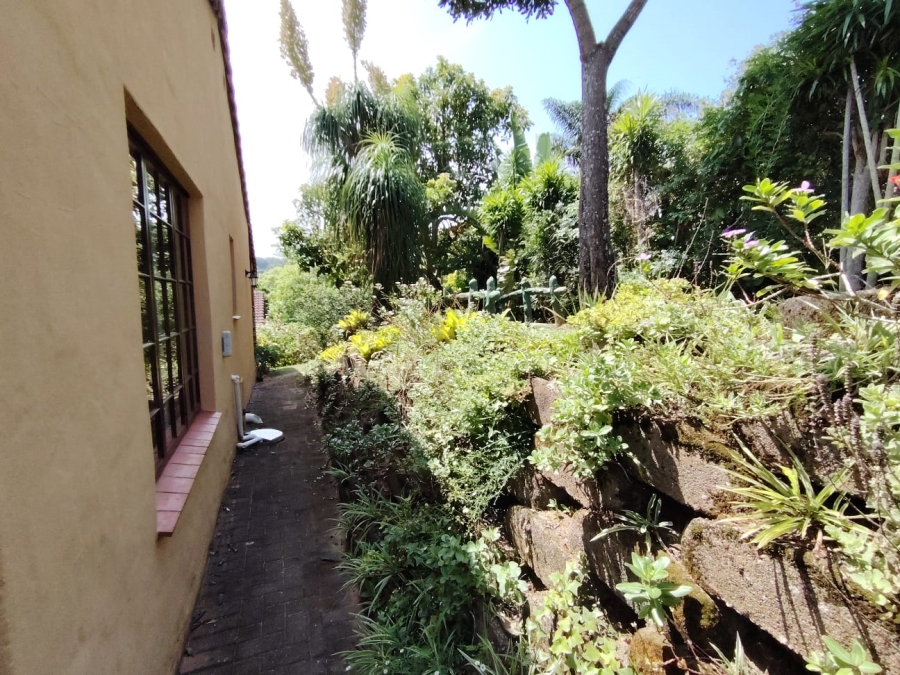 3 Bedroom Property for Sale in Umtentweni KwaZulu-Natal