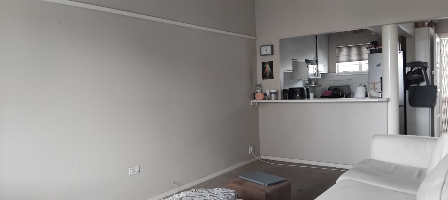 2 Bedroom Property for Sale in Windermere KwaZulu-Natal