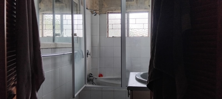 2 Bedroom Property for Sale in Windermere KwaZulu-Natal