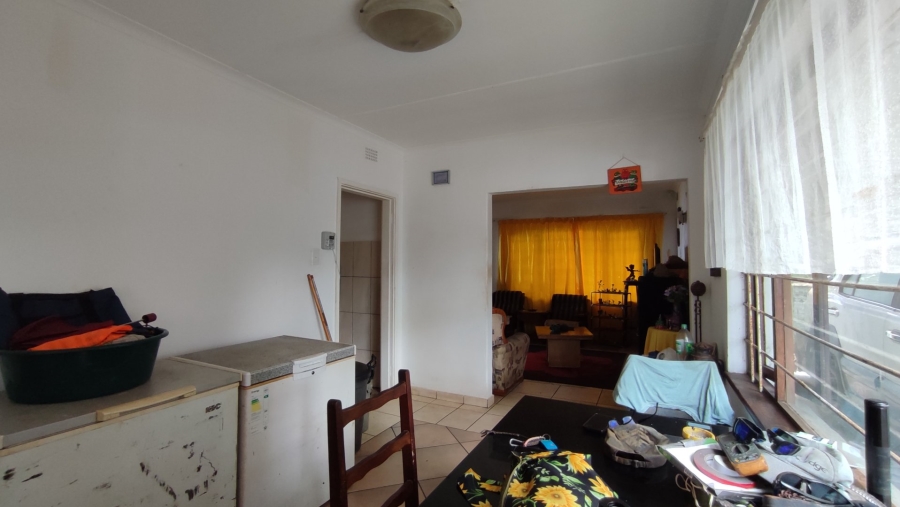 4 Bedroom Property for Sale in Sea Park KwaZulu-Natal