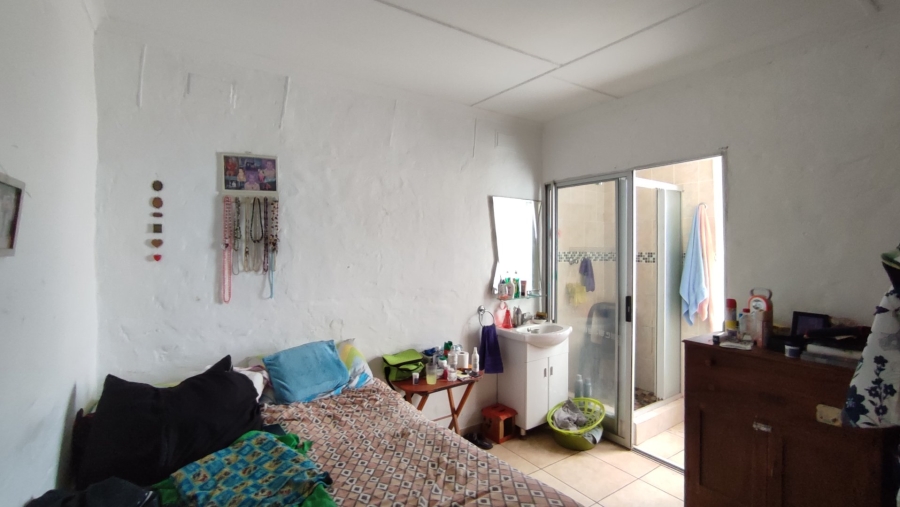 4 Bedroom Property for Sale in Sea Park KwaZulu-Natal