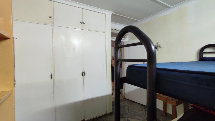 4 Bedroom Property for Sale in Sea Park KwaZulu-Natal