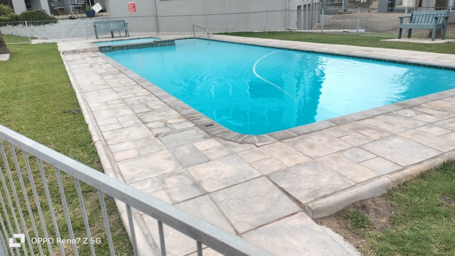 1 Bedroom Property for Sale in Uvongo KwaZulu-Natal