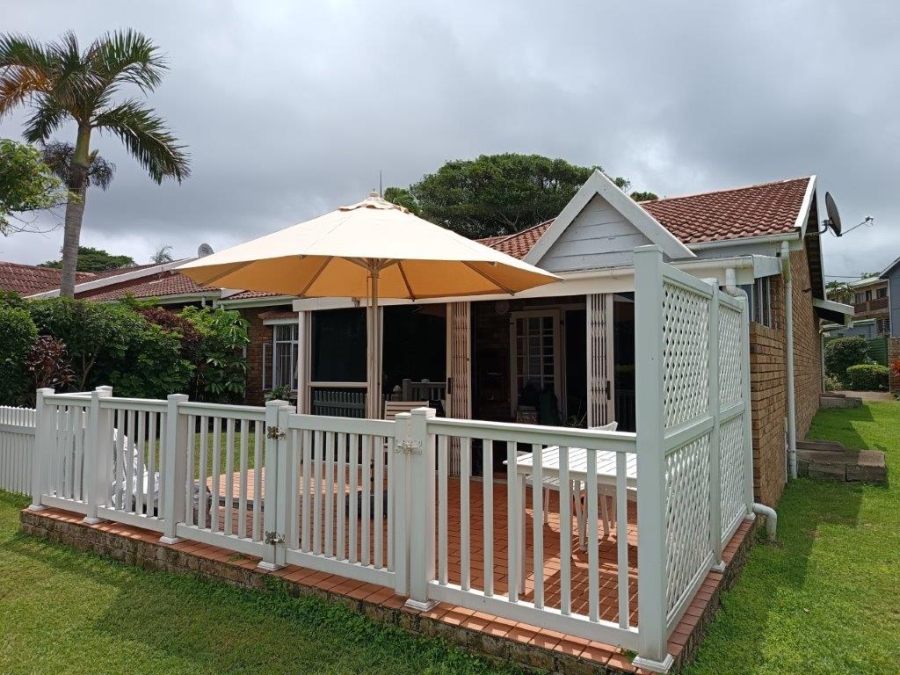 3 Bedroom Property for Sale in Umtentweni KwaZulu-Natal