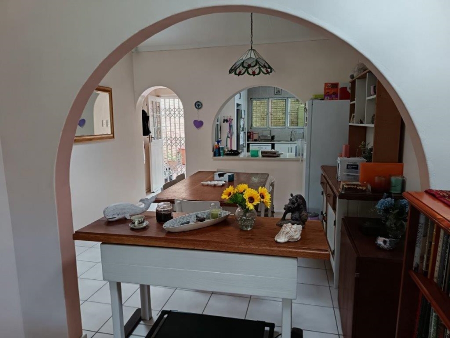 3 Bedroom Property for Sale in Umtentweni KwaZulu-Natal