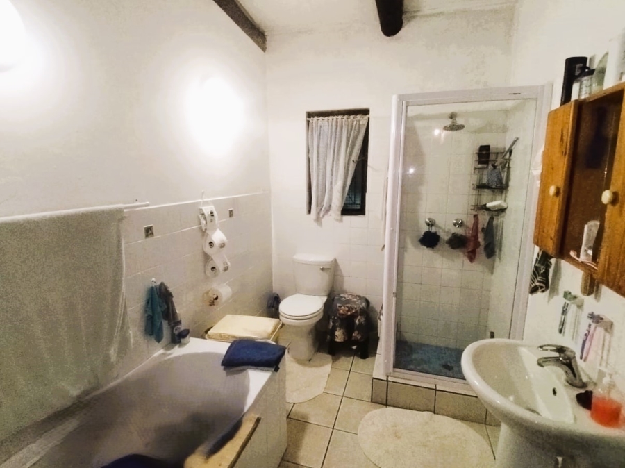 2 Bedroom Property for Sale in Umzumbe KwaZulu-Natal