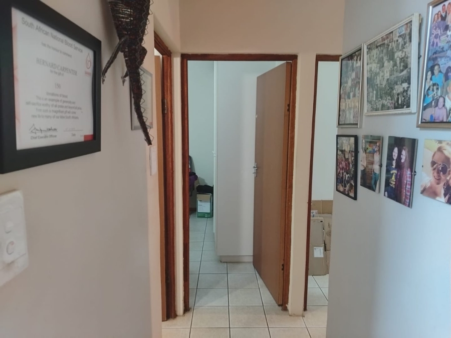 2 Bedroom Property for Sale in Umzumbe KwaZulu-Natal