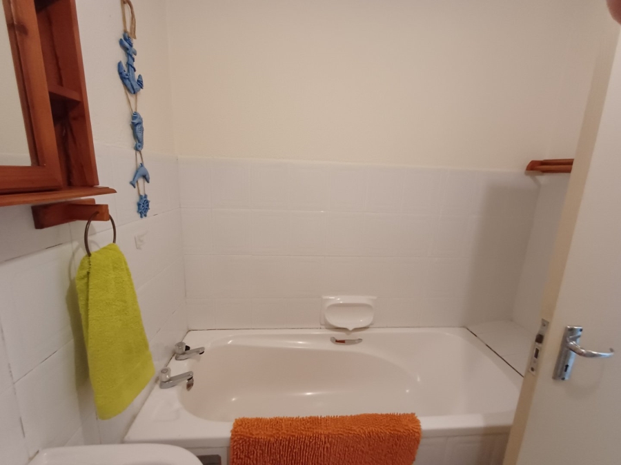 2 Bedroom Property for Sale in Beacon Rocks KwaZulu-Natal