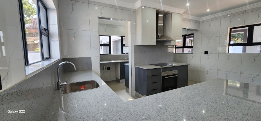 4 Bedroom Property for Sale in Herrwood Park KwaZulu-Natal