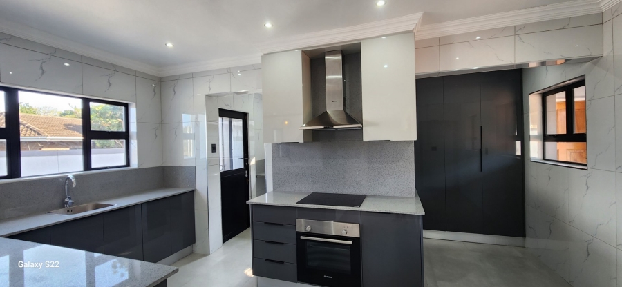 4 Bedroom Property for Sale in Herrwood Park KwaZulu-Natal