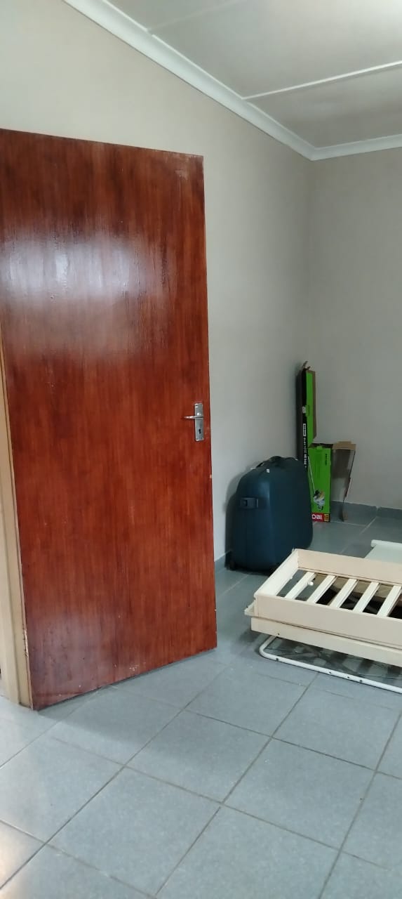 To Let 1 Bedroom Property for Rent in Camperdown KwaZulu-Natal