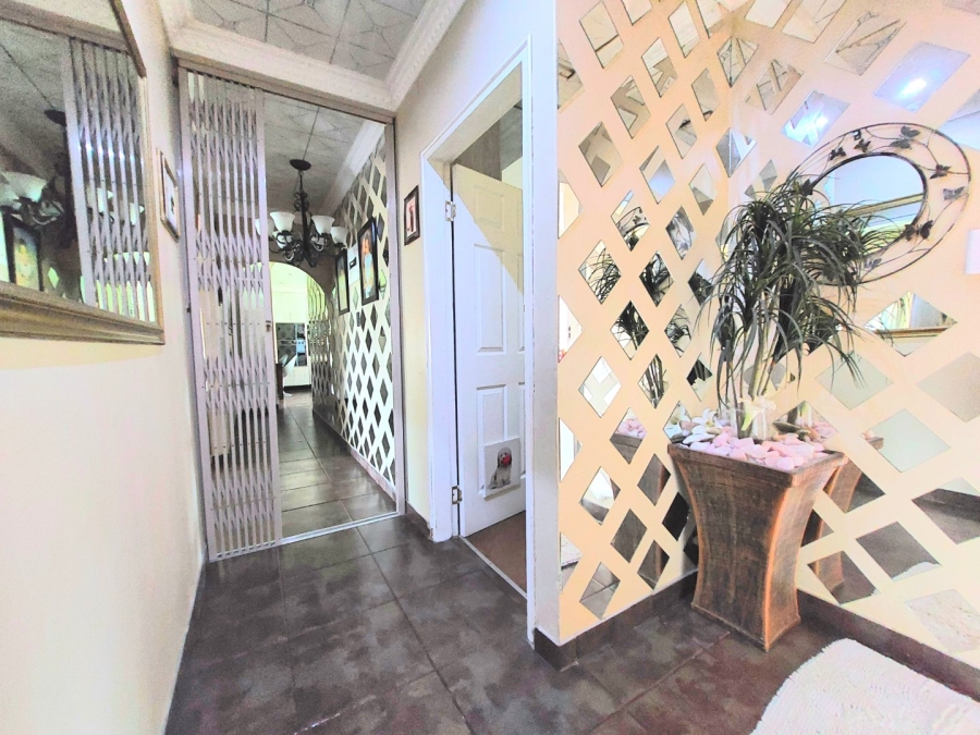 3 Bedroom Property for Sale in Parkside KwaZulu-Natal