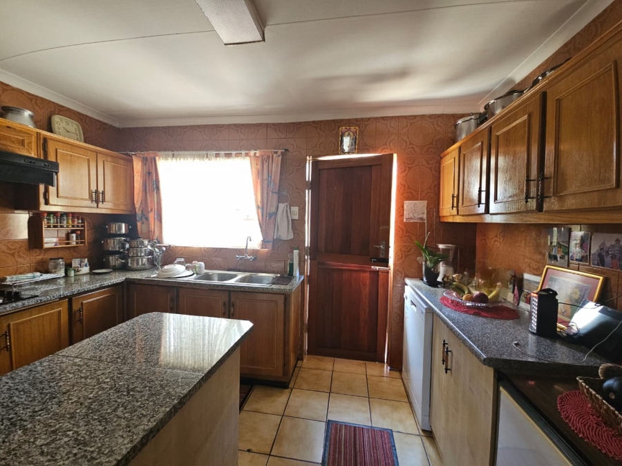 3 Bedroom Property for Sale in Sunset View KwaZulu-Natal