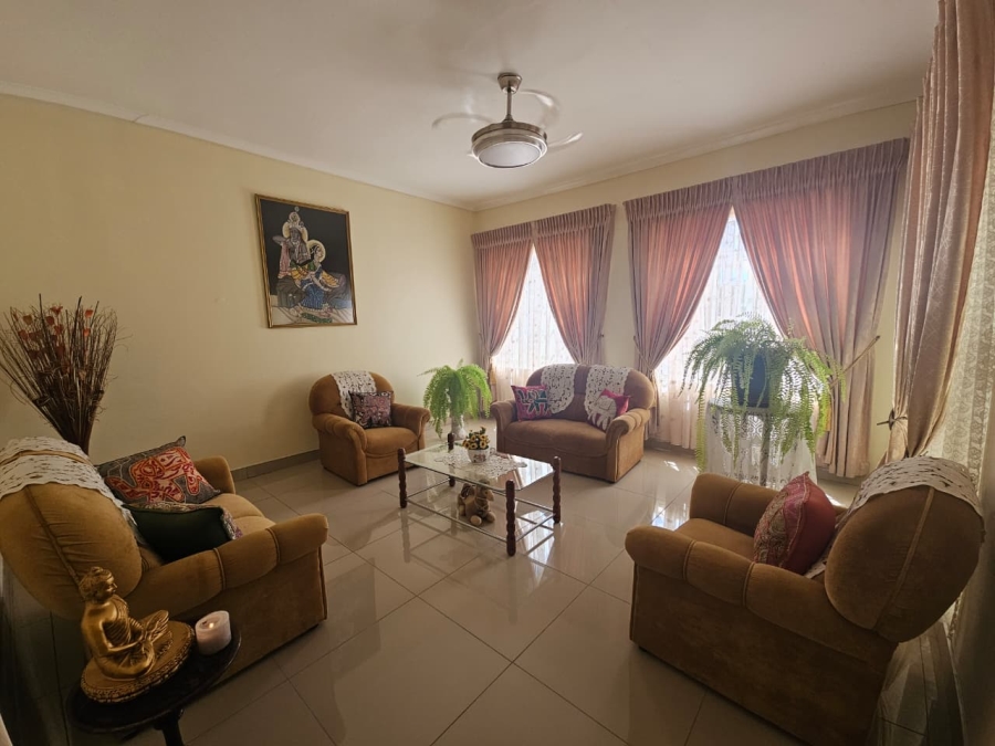 3 Bedroom Property for Sale in Sunset View KwaZulu-Natal