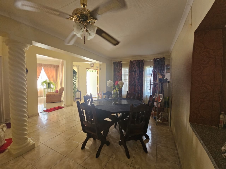 3 Bedroom Property for Sale in Sunset View KwaZulu-Natal